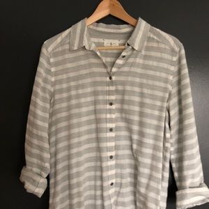 Oversized Lightweight Striped Shirt